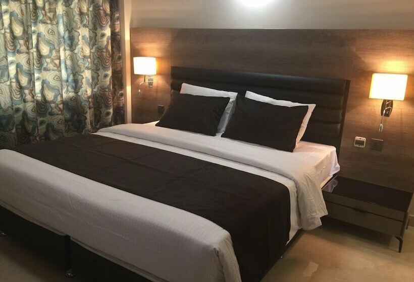 غرفة ديلوكس مطلّة علي البحر, & Resort Golden Marina Yanbu