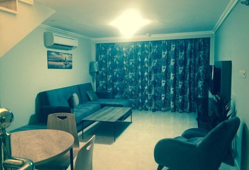 غرفة ديلوكس مطلّة علي البحر, & Resort Golden Marina Yanbu