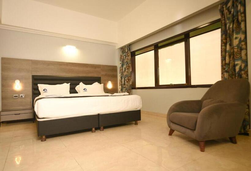 غرفة ديلوكس مطلّة علي البحر, & Resort Golden Marina Yanbu