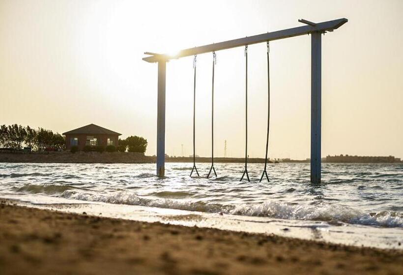 غرفة ديلوكس مطلّة علي البحر, & Resort Golden Marina Yanbu