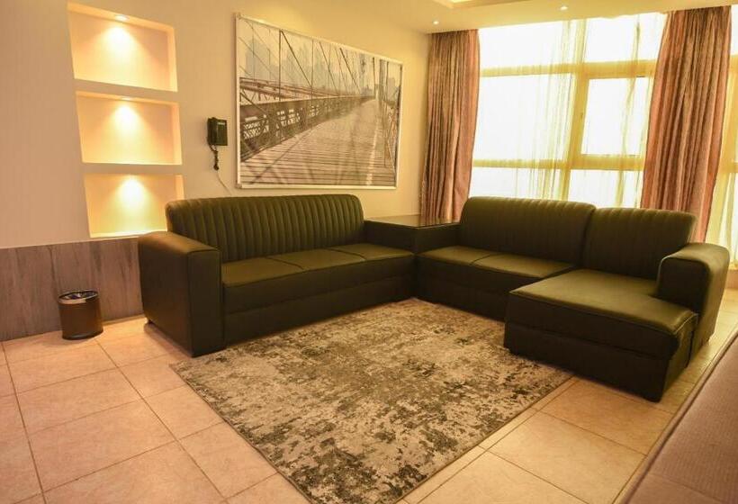 غرفة ملكية, & Resort Golden Marina Yanbu