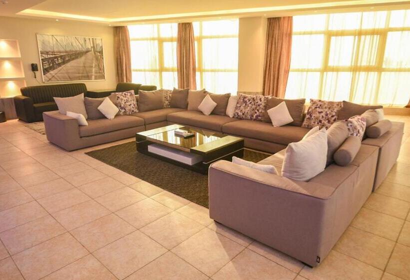 غرفة ملكية, & Resort Golden Marina Yanbu