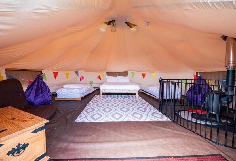 Standard Tent, Yha Eden Project   Hostel