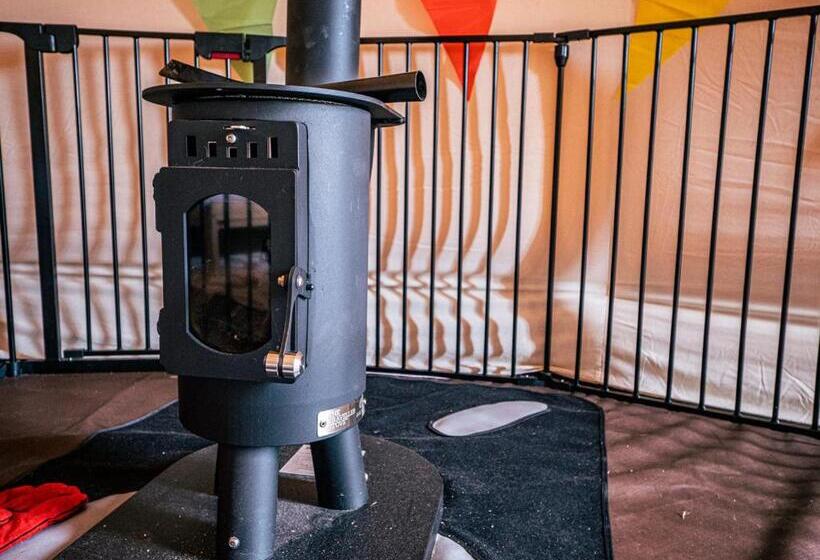 Standard Tent, Yha Eden Project   Hostel