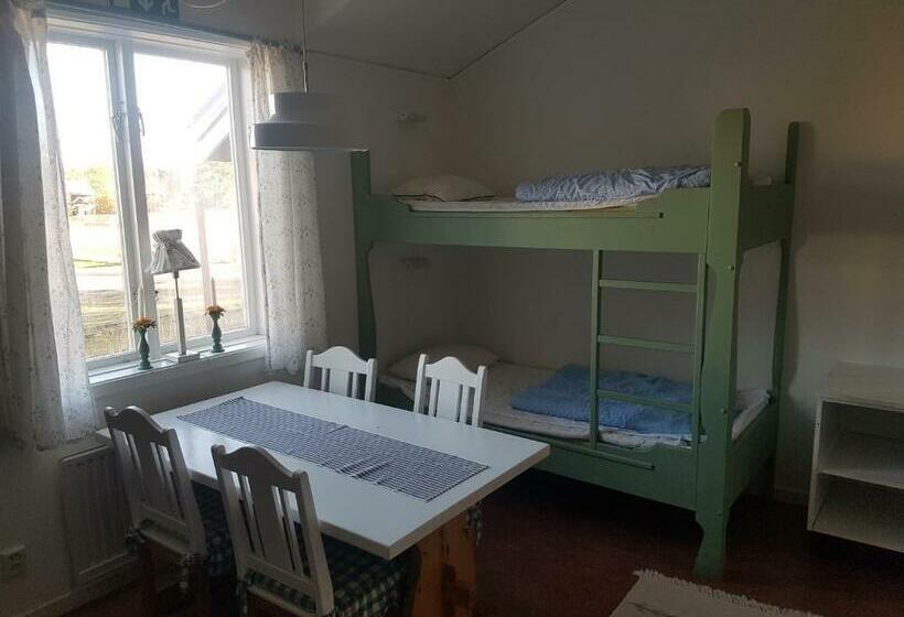 غرفة عائلية, Furudals Vandrarhem Och Sjöcamping