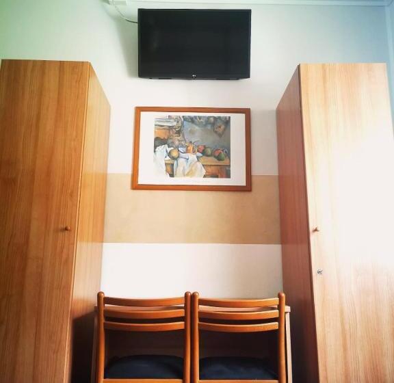 バルコニー付きスタンダードトリプルルーム, Albergo Al Pescatore