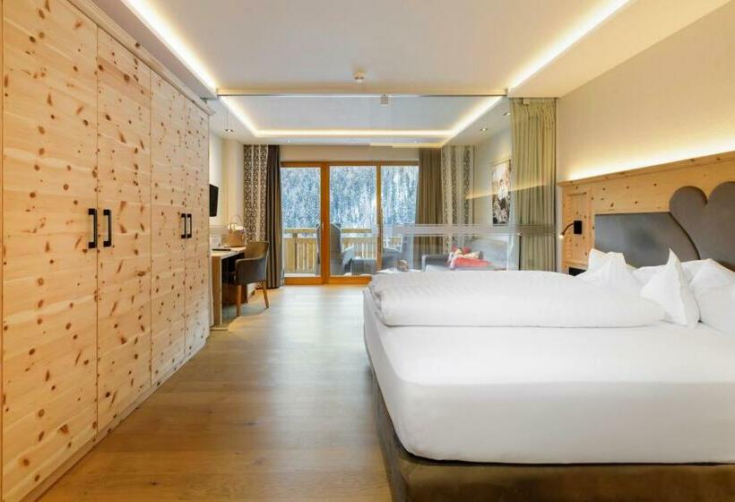 غرفة عائلية, Anigglhof