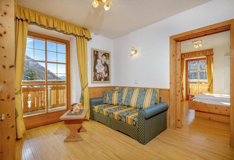 غرفة قياسية مطلة على الجبل, Anigglhof