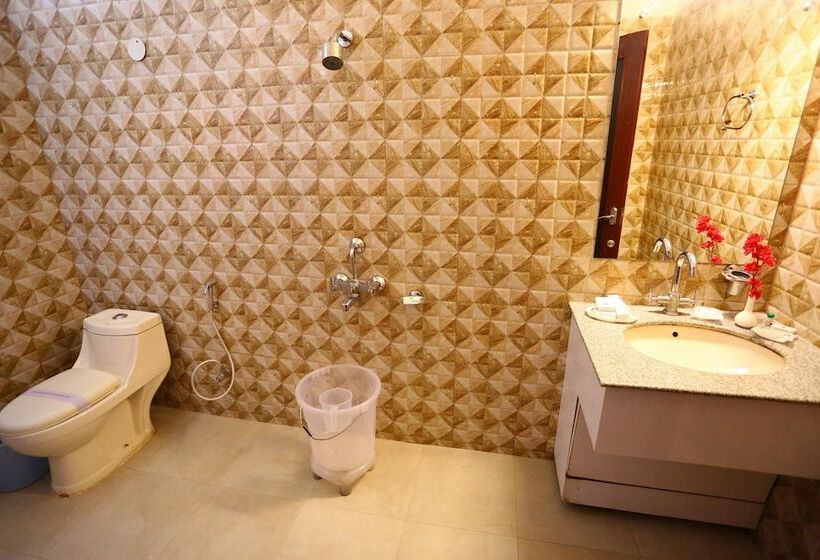 غرفة ديلوكس, Maharaja Inn