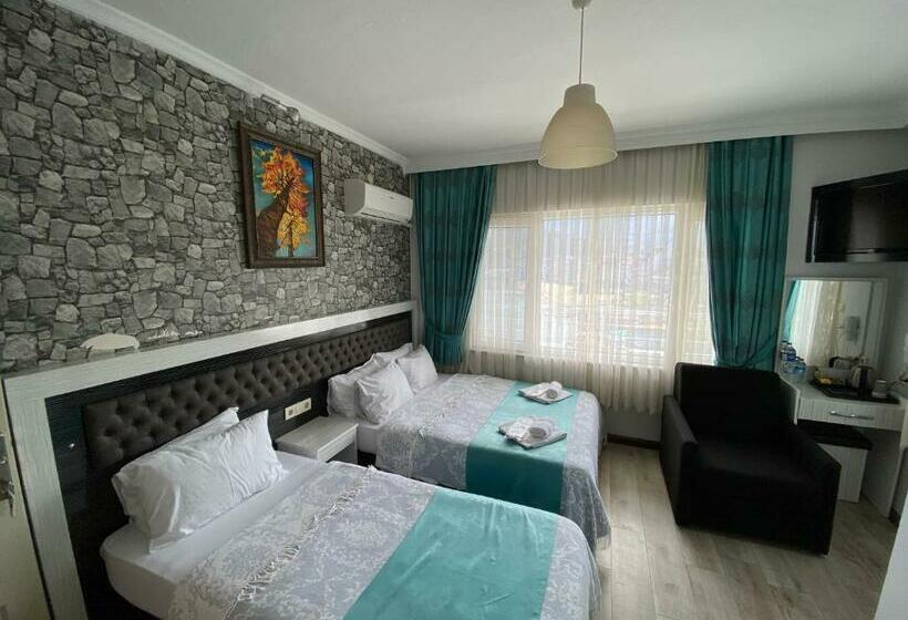 غرفة ديلوكس مطلّة علي البحر, Marina