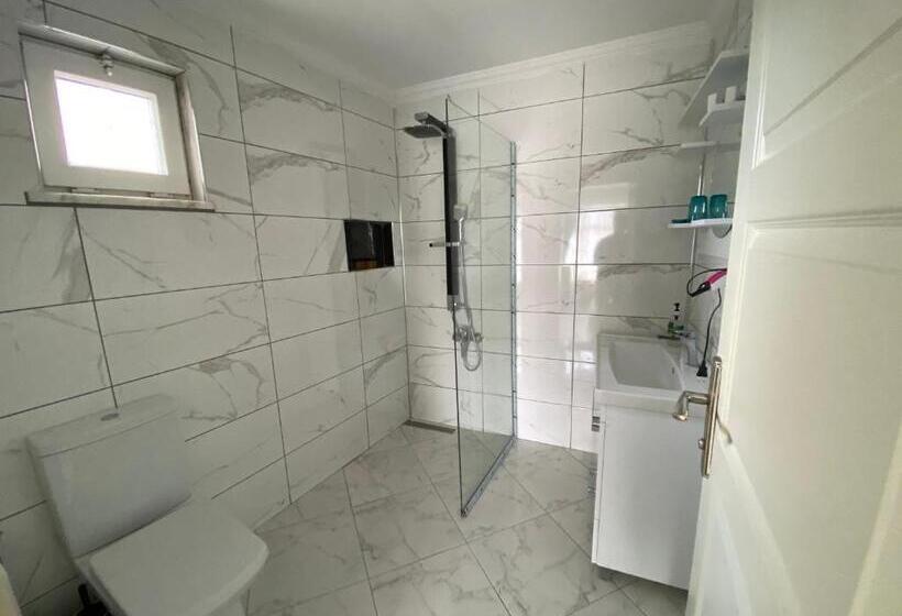 غرفة ديلوكس مطلّة علي البحر, Marina