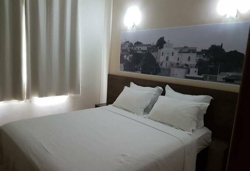 套房, 494 Oliveira Mg