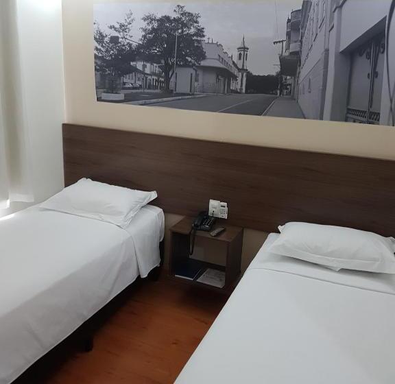 标准间, 494 Oliveira Mg