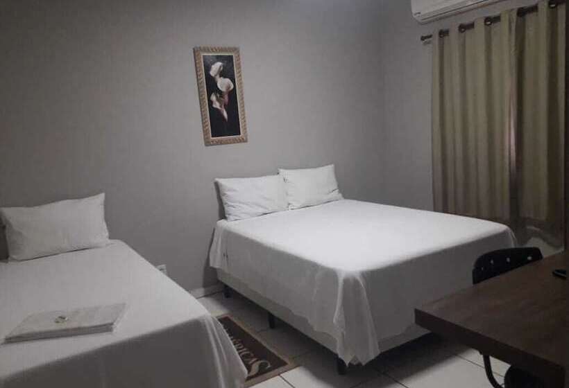 غرفة قياسية, Três Américas