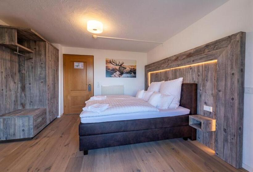 이코노미 룸, Zum Sternenhof