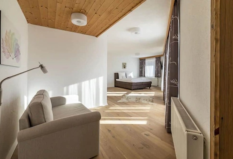 패밀리 룸, Zum Sternenhof