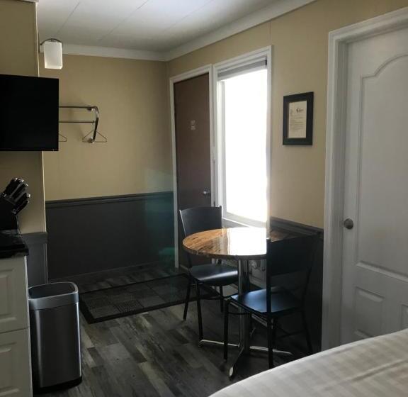 غرفة ديلوكس, Oreland Motel