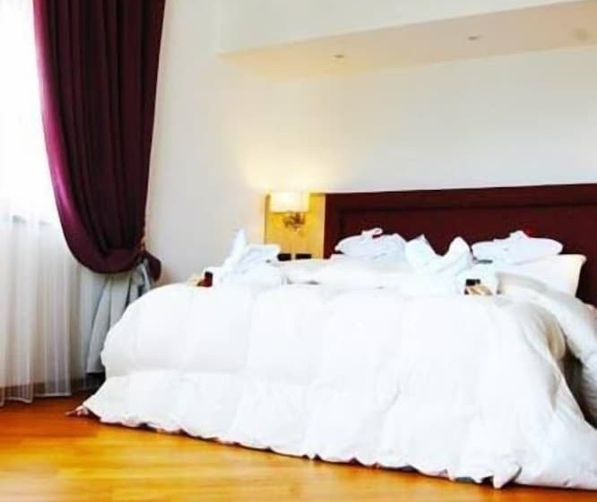 اتاق استاندارد, Kalos Relais