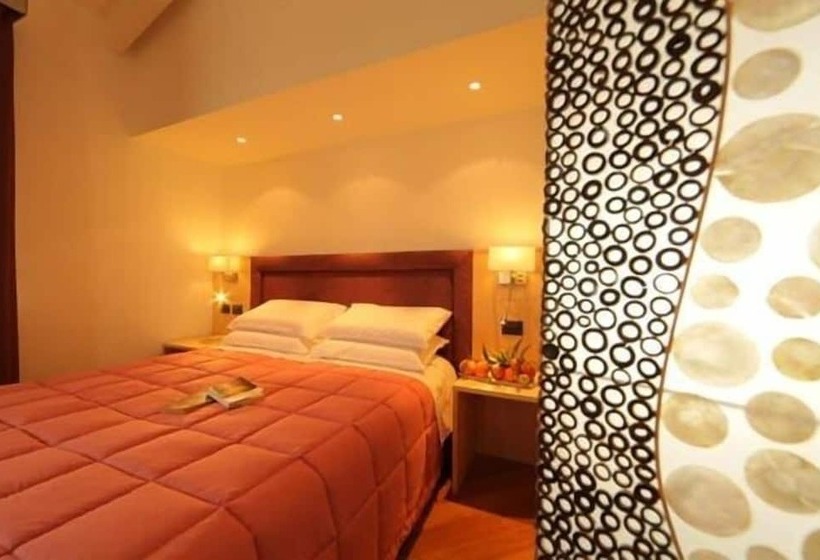 اتاق استاندارد, Kalos Relais