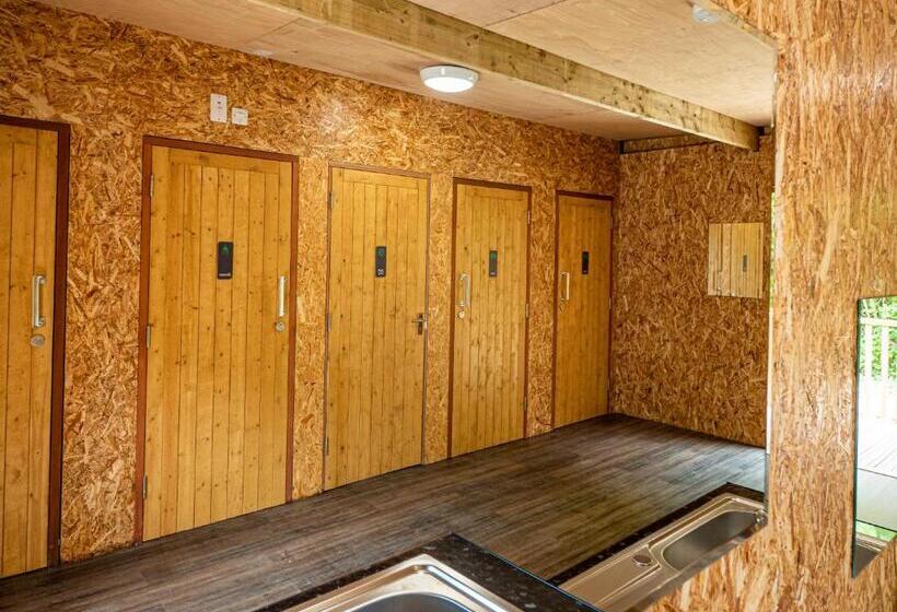 Standard Tent, Yha Eden Project   Hostel