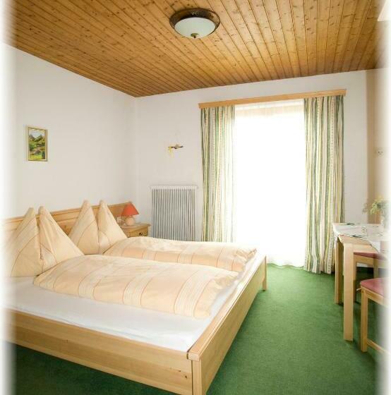 غرفة قياسية, Hauslhof