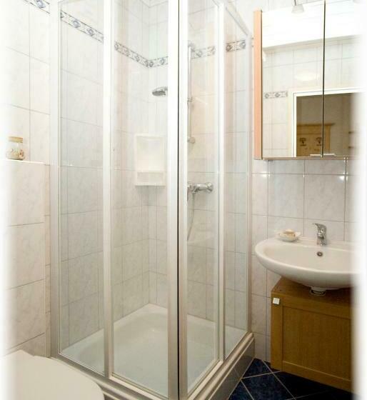 Номер Стандарт, Hauslhof