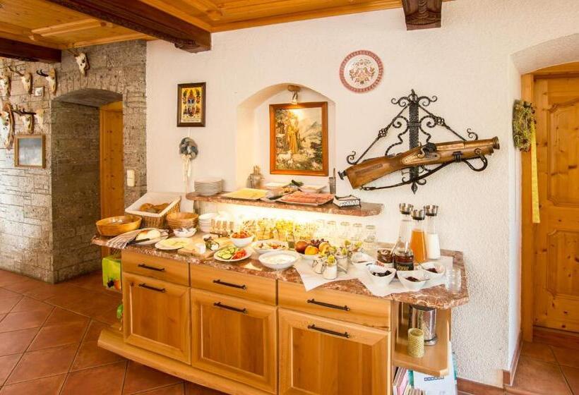 Номер Стандарт Трехместный, Hauslhof