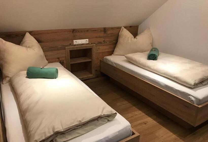 شقة سوبريور غرفة واحدة, Hauslhof