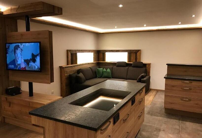 شقة سوبريور غرفة واحدة, Hauslhof