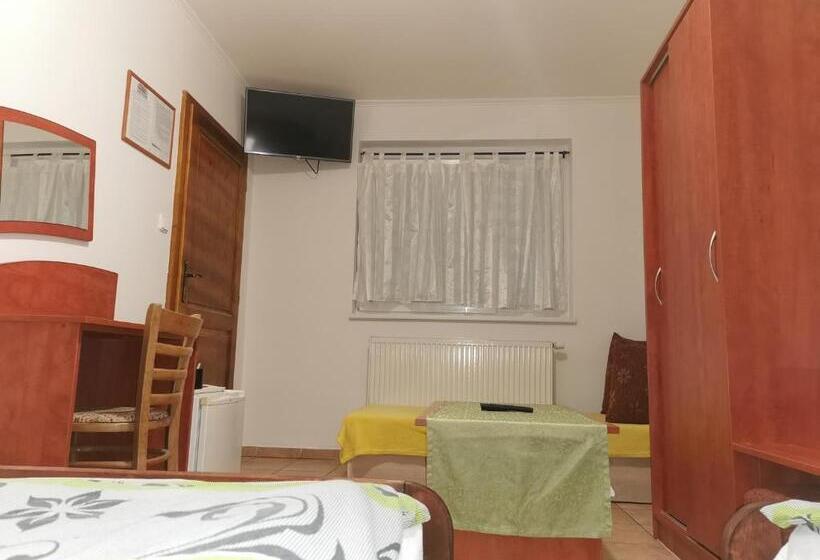 스탠다드 트리플 룸, Penzión Rudolf