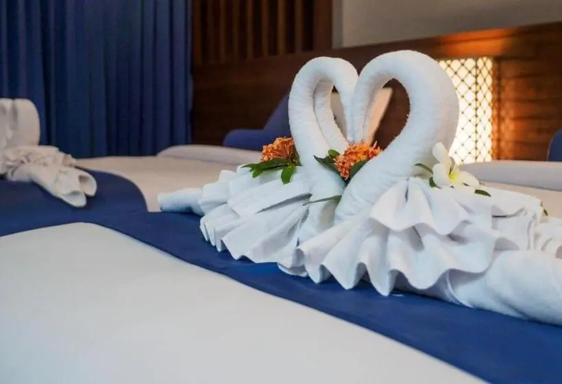 デラックスルーム, Tuana Hotels Brook Pool Access