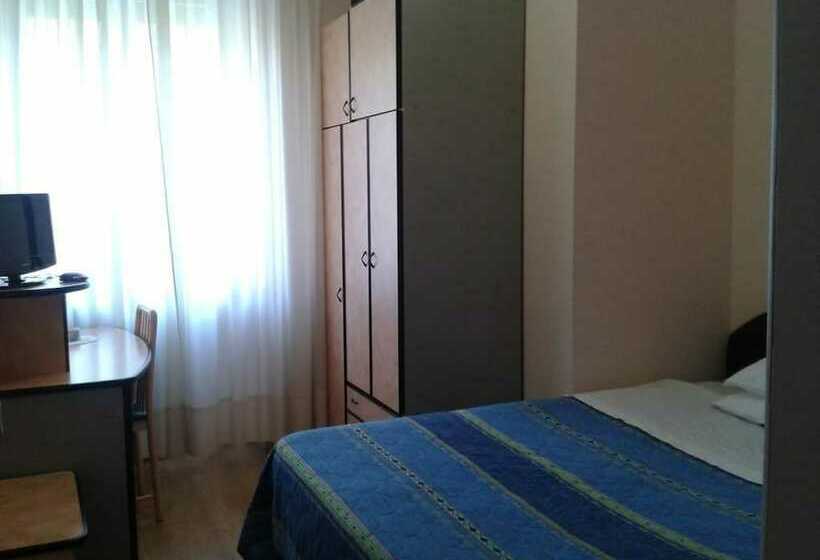 חדר סטנדרט יחיד, Albergo Tabiano