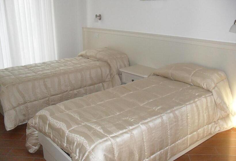 Номер Стандарт Трехместный, Giardino San Michele