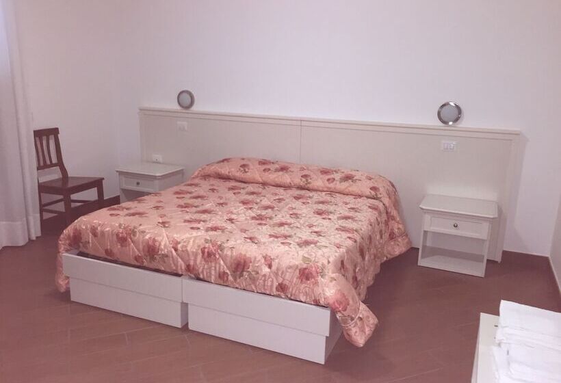 Четырехместный Номер Стандарт, Giardino San Michele