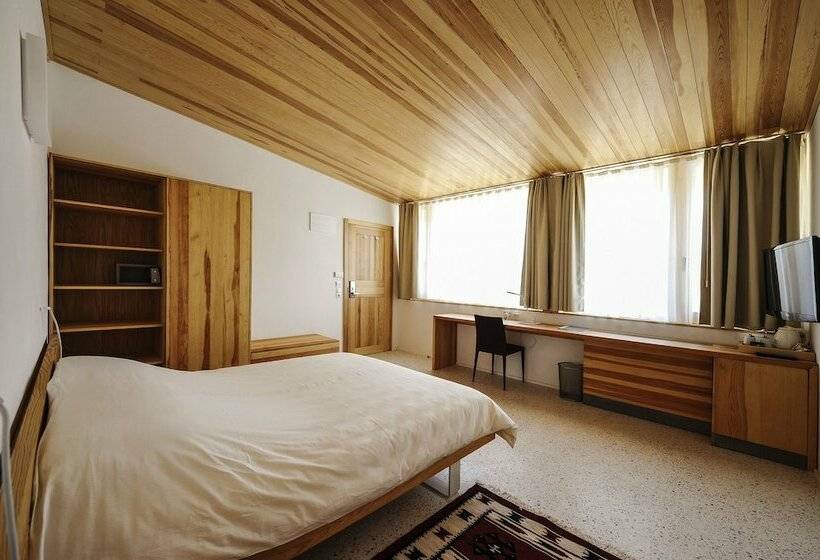 اتاق استاندارد, Gracanica