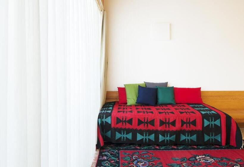 استودیوی سوپریور, Gracanica