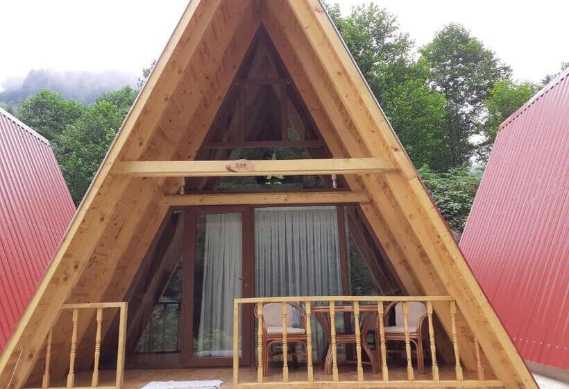 بنجلو قياسى, Kackar Resort