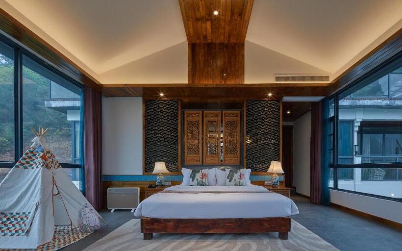 패밀리 스위트, Li River Resort