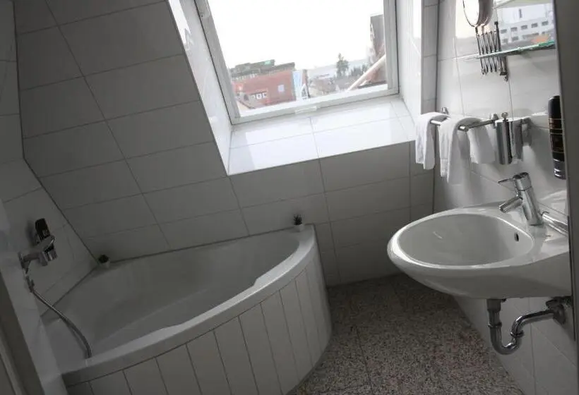 Suite, Vesa