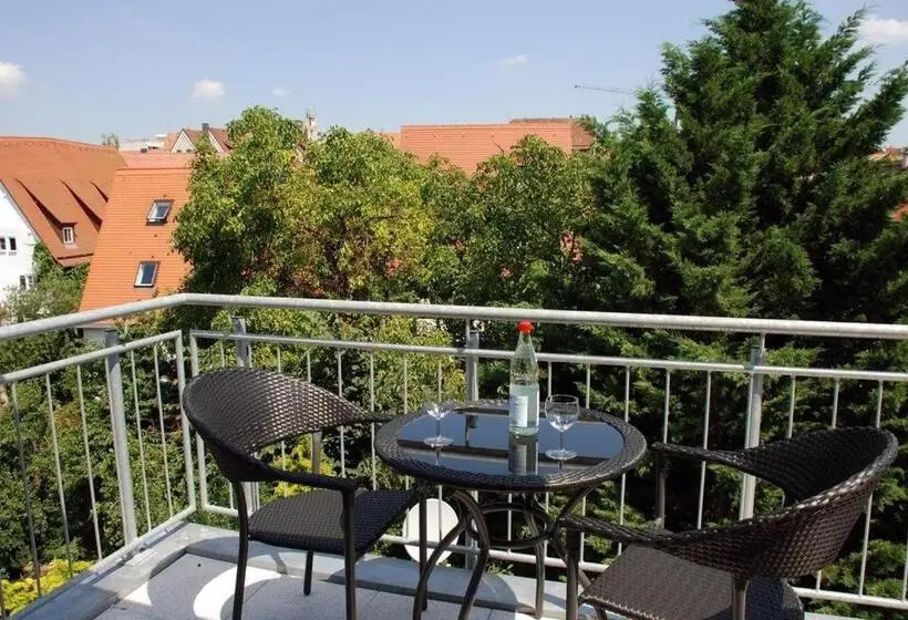 Suite, Vesa
