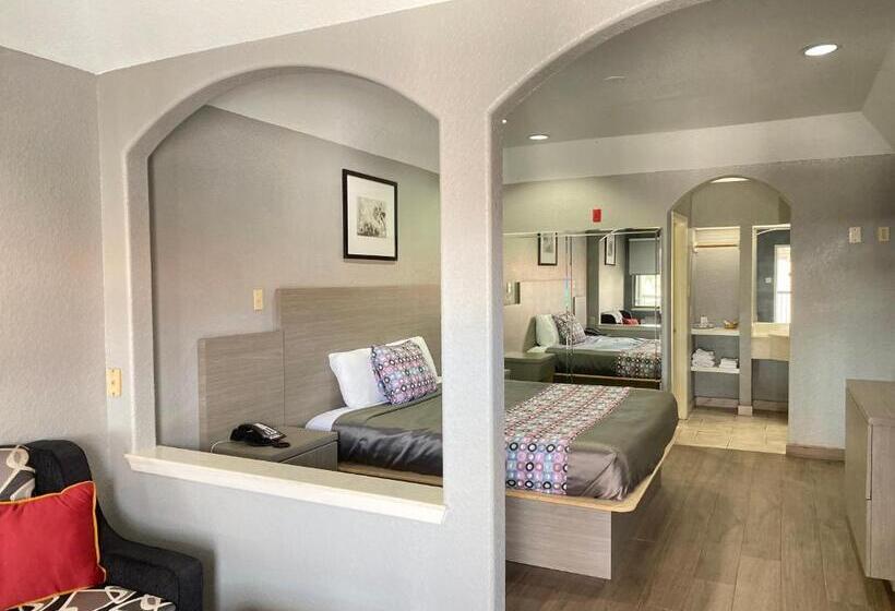 Люкс Кровать Кинг, Island Suites Hobby Airport