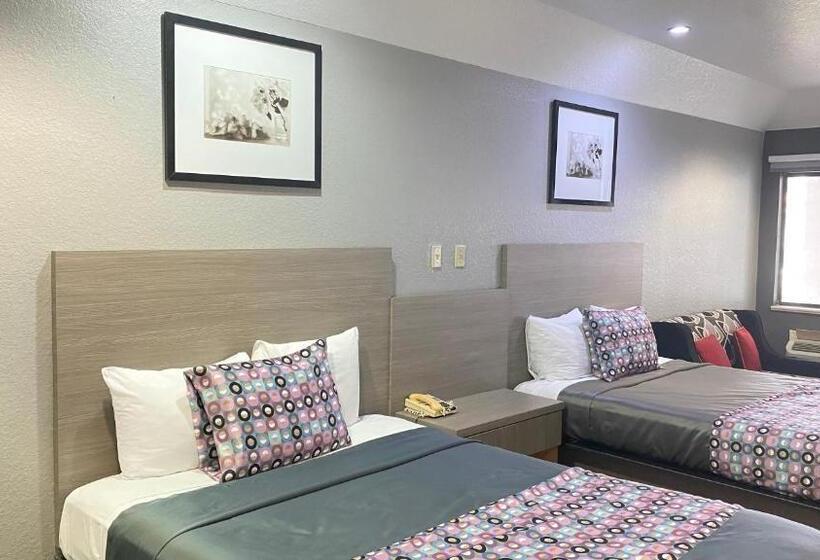 Suite, Island Suites Hobby Airport