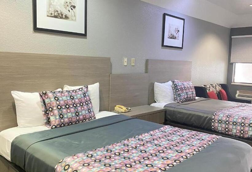 Suite, Island Suites Hobby Airport