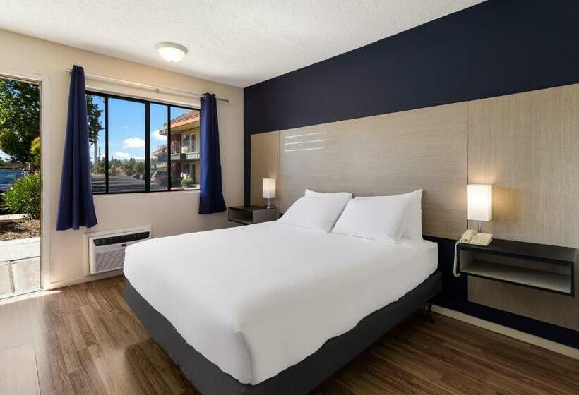 Номер Стандарт Кровать Квин Адаптированный для Инвалидов, Rodeway Inn Livermore