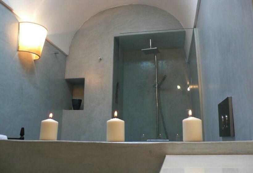 수피리어 스위트, Zubebi