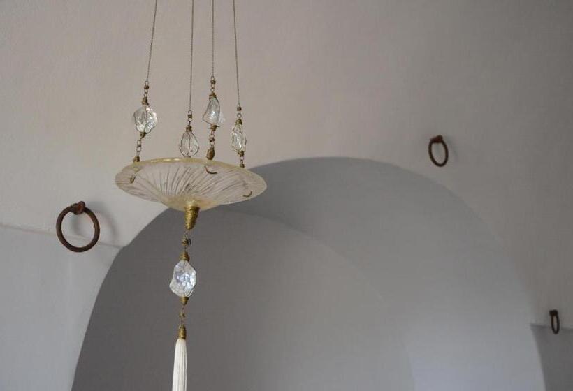 수피리어 스위트, Zubebi