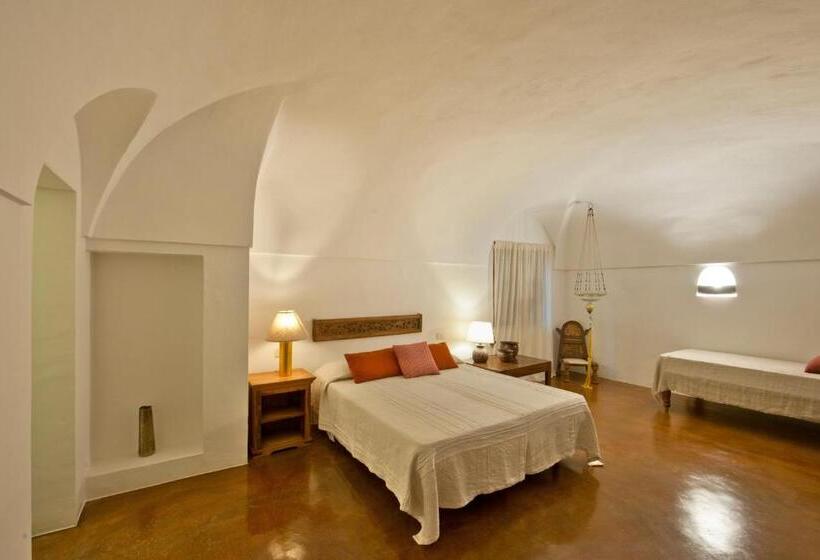 디럭스 스위트, Zubebi