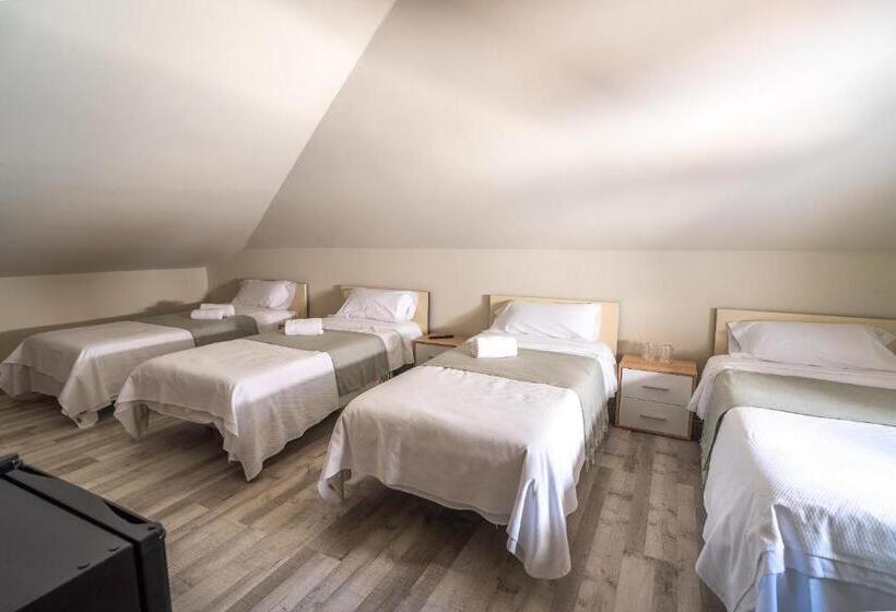 四人标准间, Alojamientos Valdecilla 3000