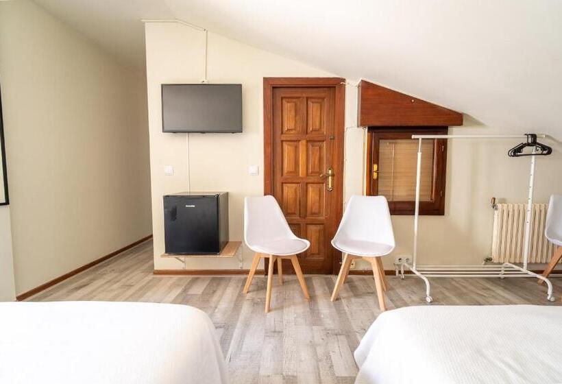 四人标准间, Alojamientos Valdecilla 3000