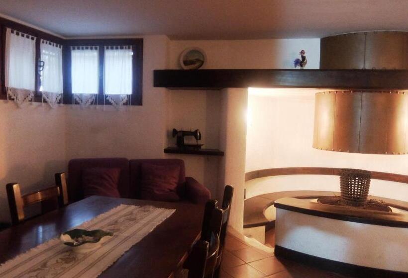 آپارتمان 1 خوابه همکف, La Casa Di Enrico